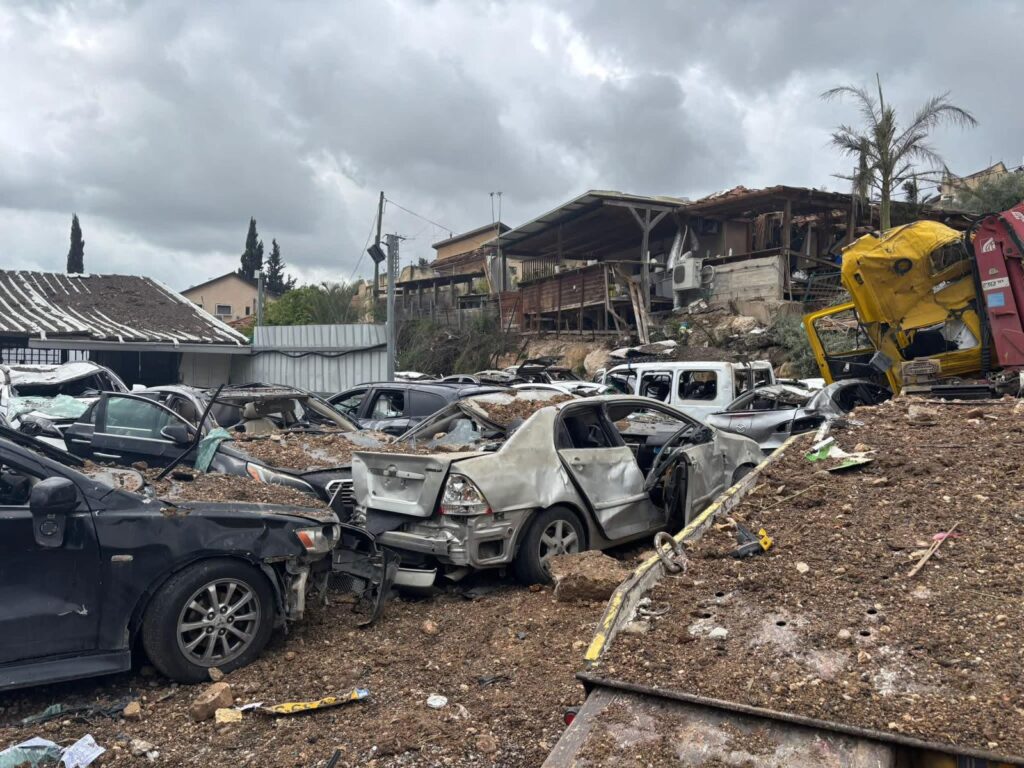 ערבות הדדית במושבים